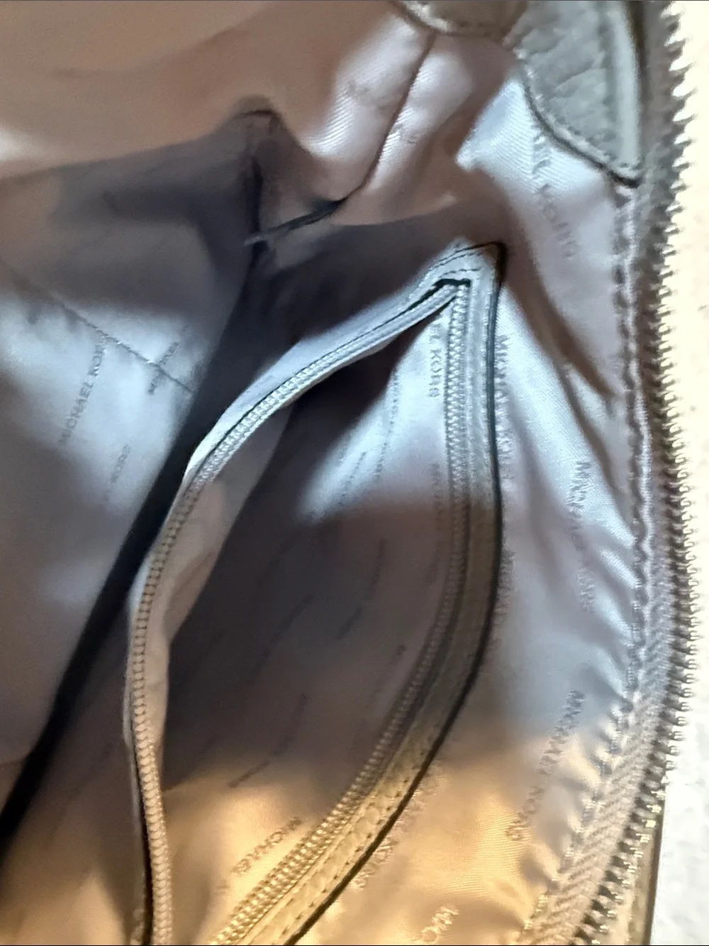 MICHAEL KORS Pebbled Leather Crossbody in Gray